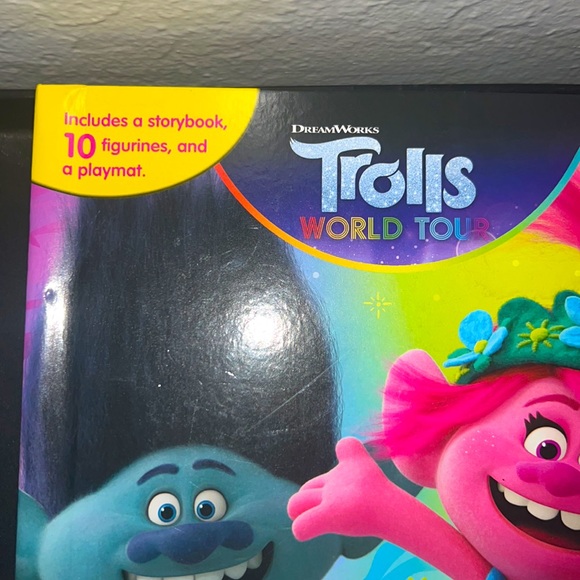 Child’s interactive  Book - Picture 4 of 4